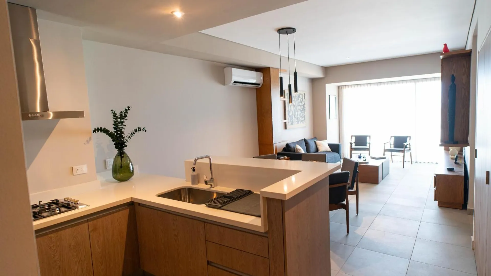 Holiday home 12173 Brand New Lux Signature Condo Us Consulate Merida